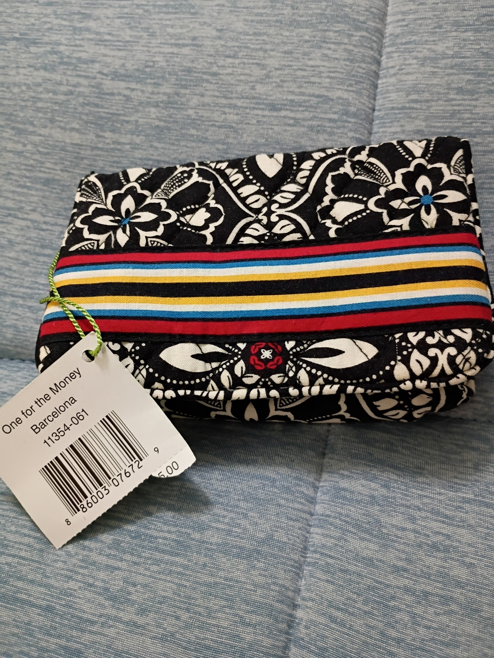 Vera Bradley One For The Money Wallet In Barcelona
